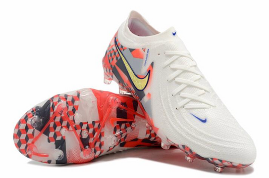 Chaussures Nike Phantom GT